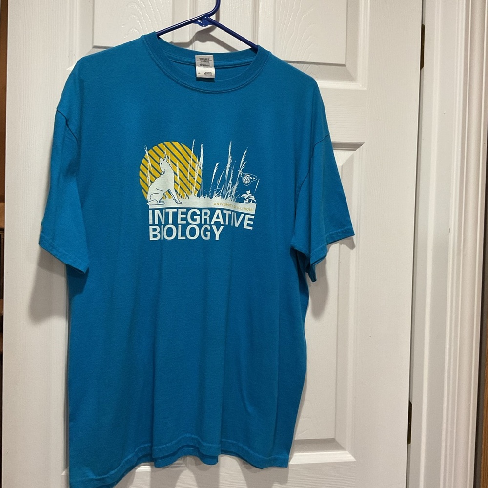 Integrative Biology University of Illinois T-shirt